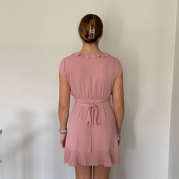 Aritzia Sunday best dress - Picture 2 of 3